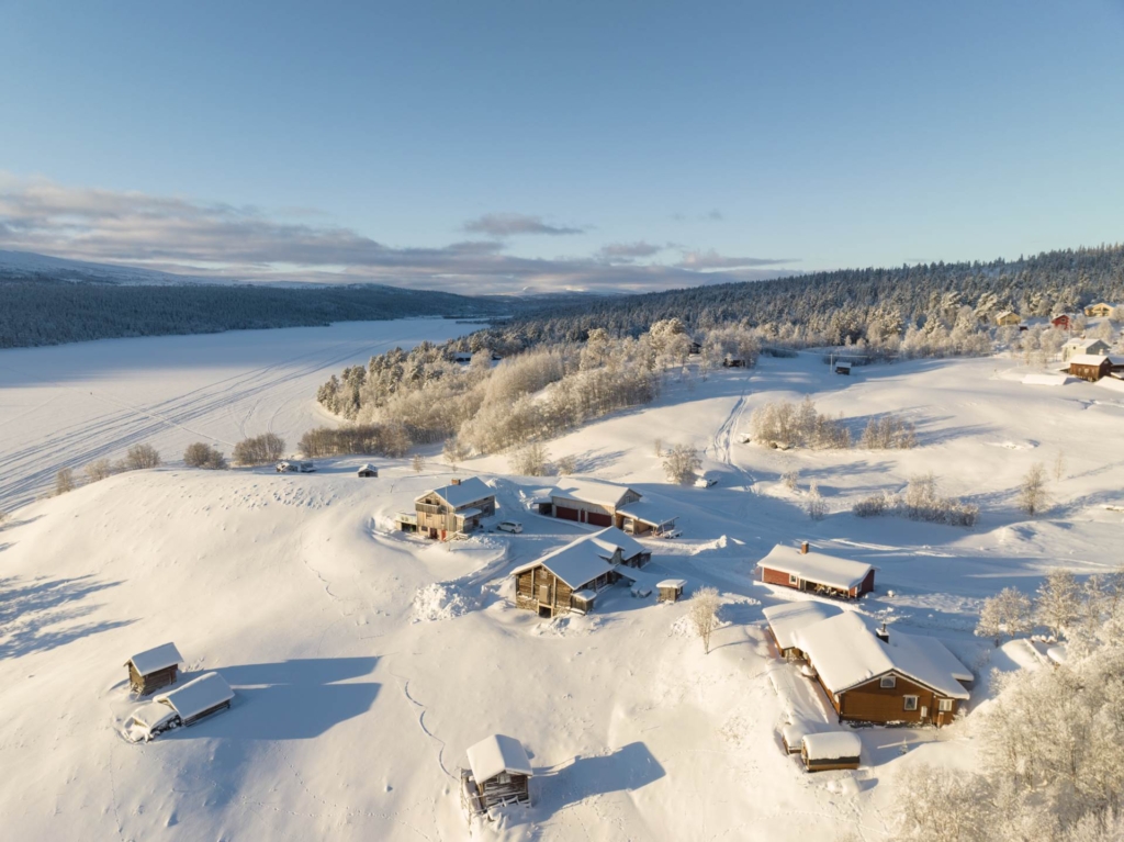 Vackert belägen fastighet i rofylld fjällmiljö