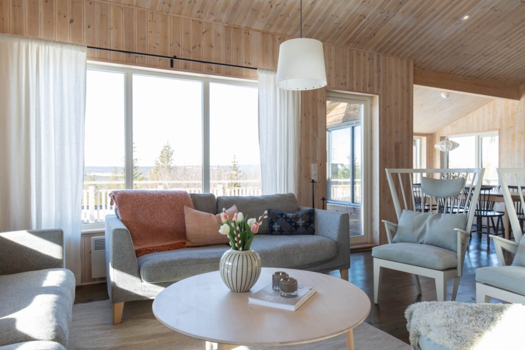Arkitektritat och smakfullt inrett fjällboende i Tännäskröket!