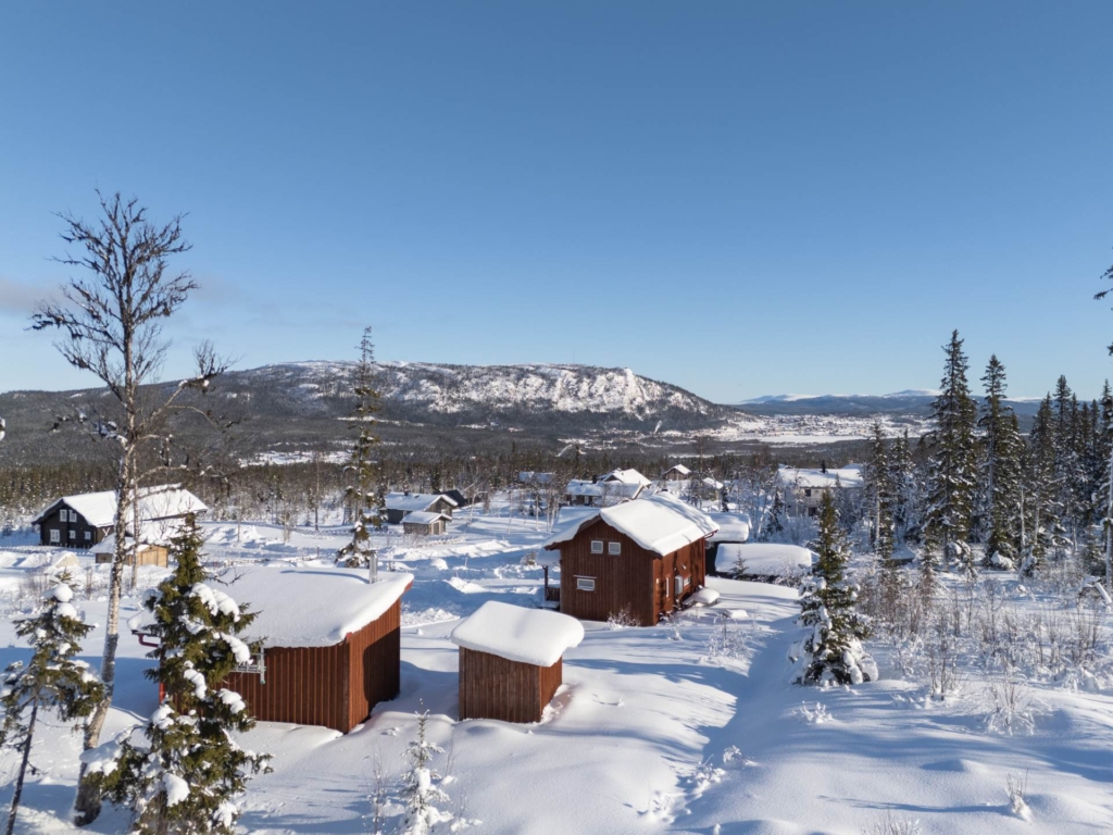 Välplanerat fjällboende på stor tomt med möjlighet att bygga mer