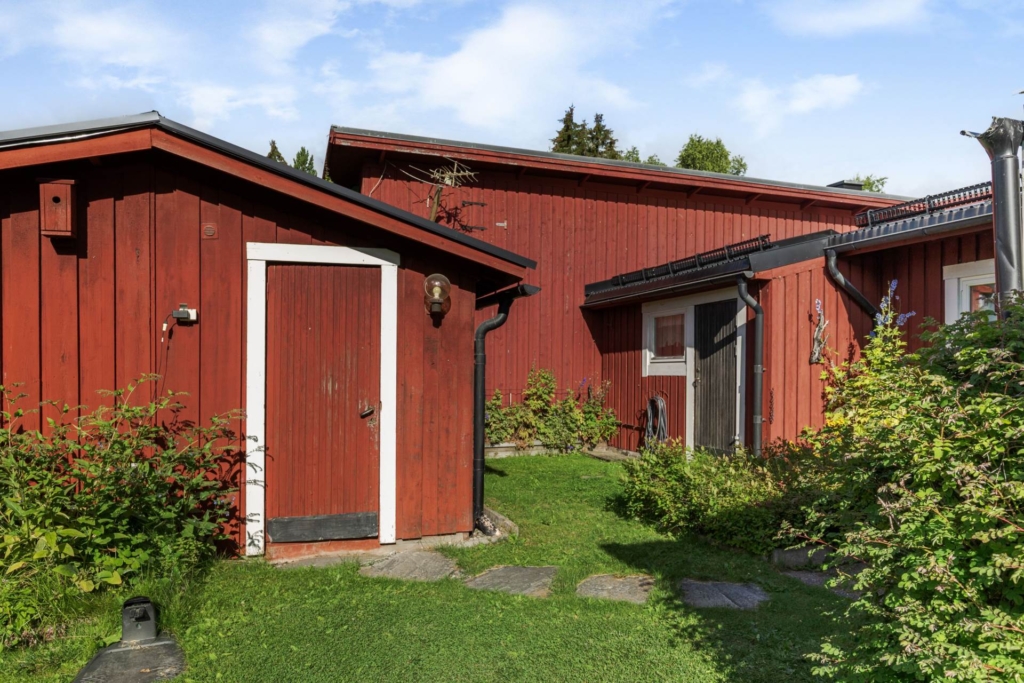 Förrådsbyggnad (utan rubrik)