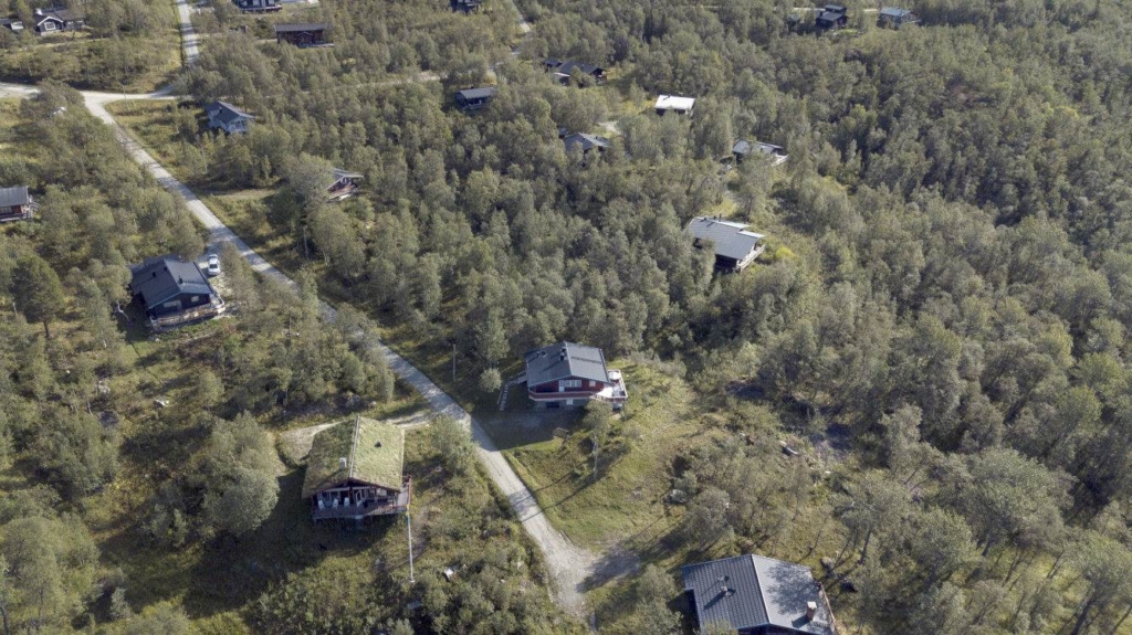 Hus med två lägenheter och härliga fjällvyer