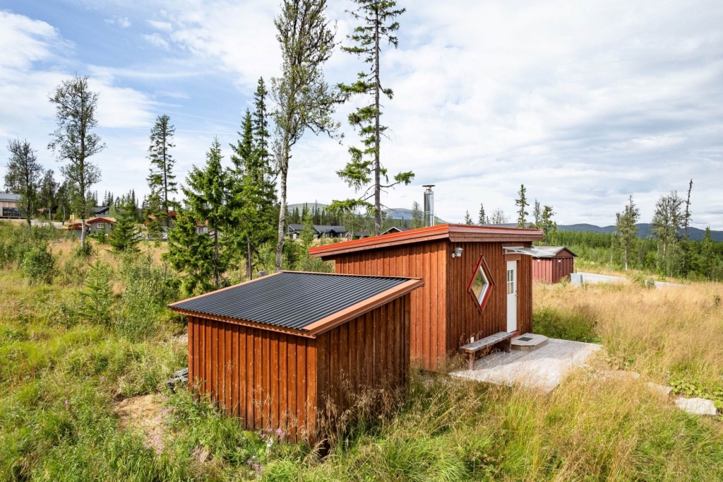 Välplanerat fjällboende på stor tomt med möjlighet att bygga mer