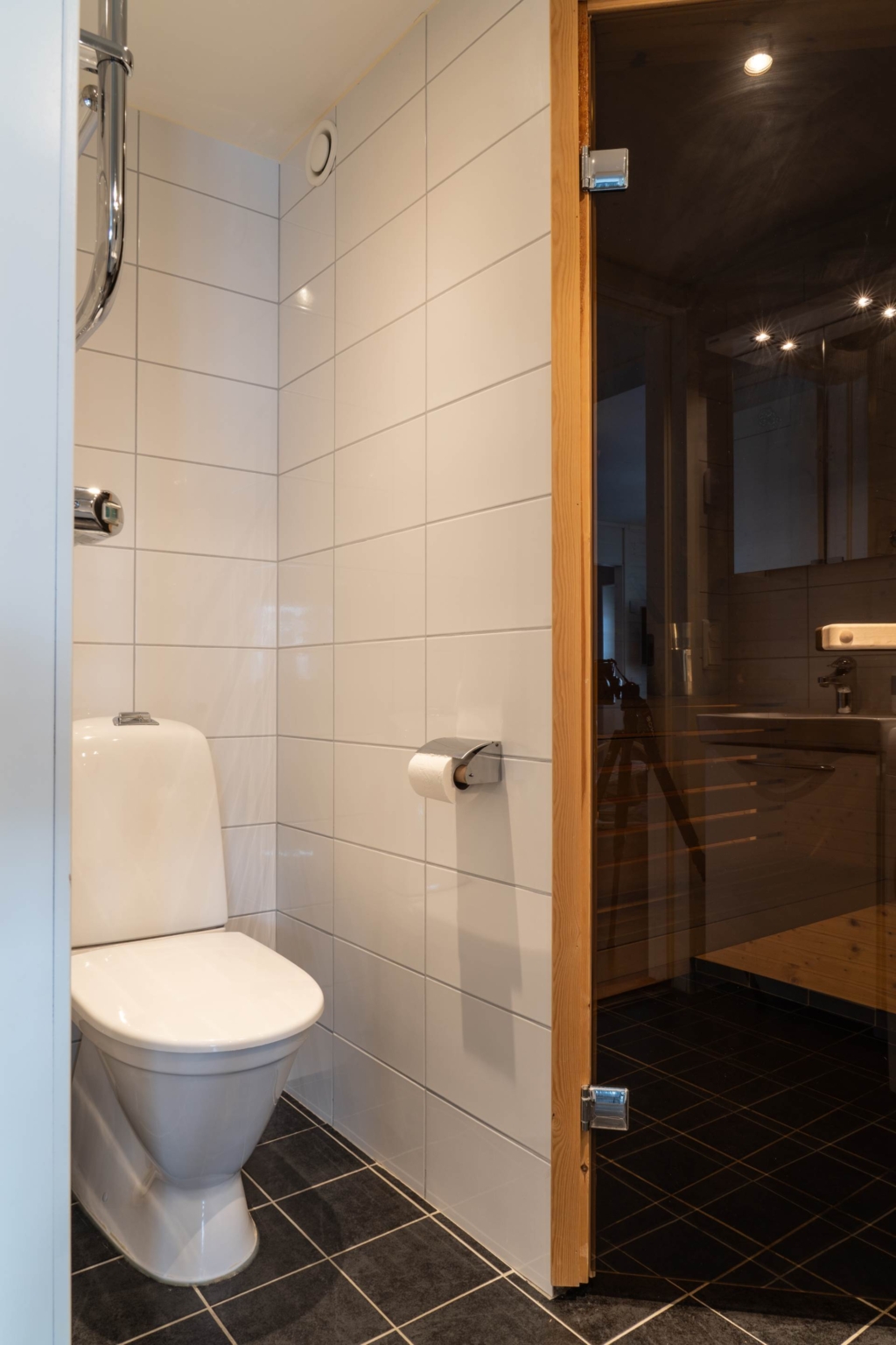 Väldesignad lägenhet med oslagbart läge och skidåkning utanför dörren!
