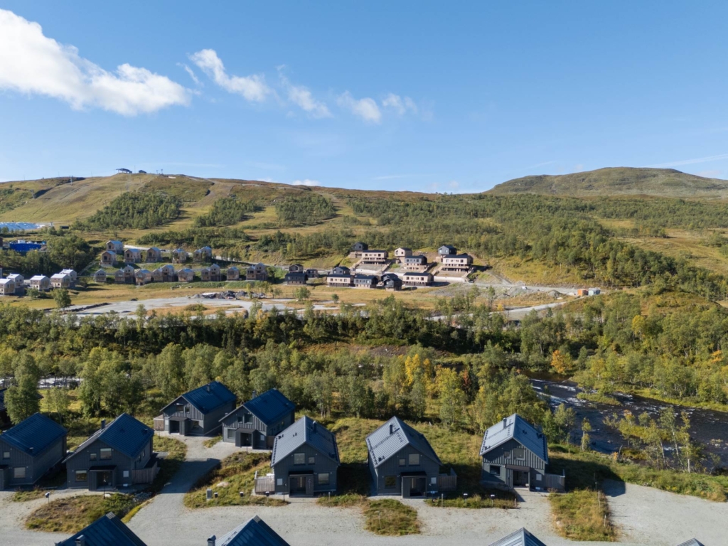 Fjällhus med unikt hörnläge – Tännån och längdspår utanför dörren och fjället som fond